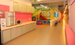 幼儿园地板多少钱一平方米