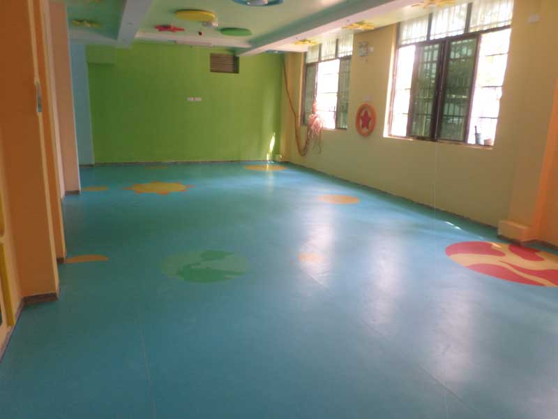 海南省海口市定制型幼儿园塑胶地板