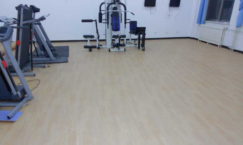 健身房适用什么样的塑胶运动地板