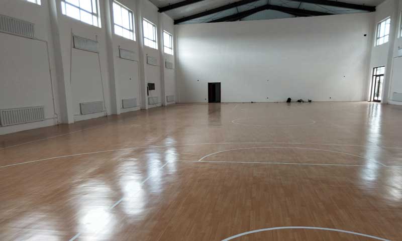 pvc篮球地板与木地板针对篮球运动特性的比较
