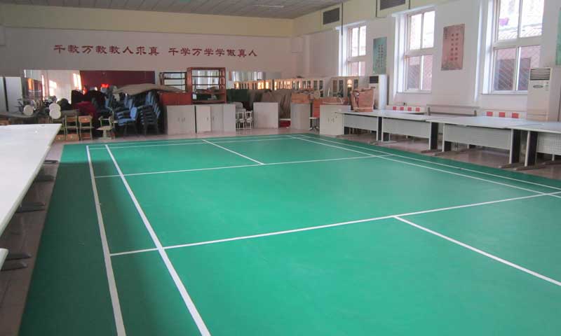 羽毛球地板优点